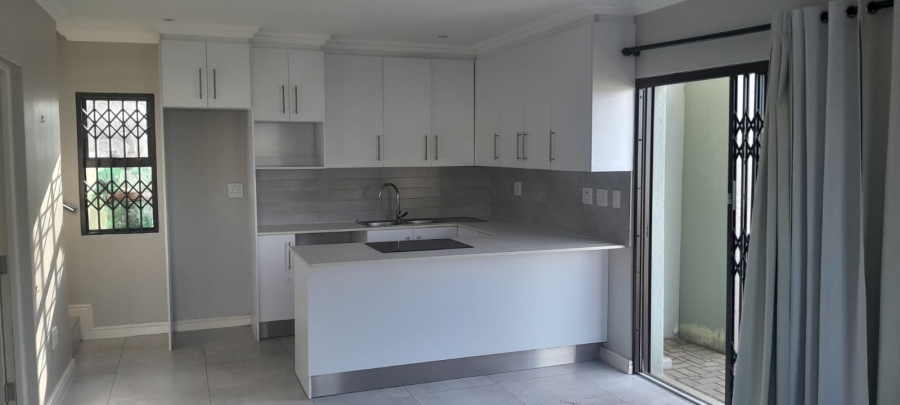 3 Bedroom Property for Sale in Winterstrand Eastern Cape